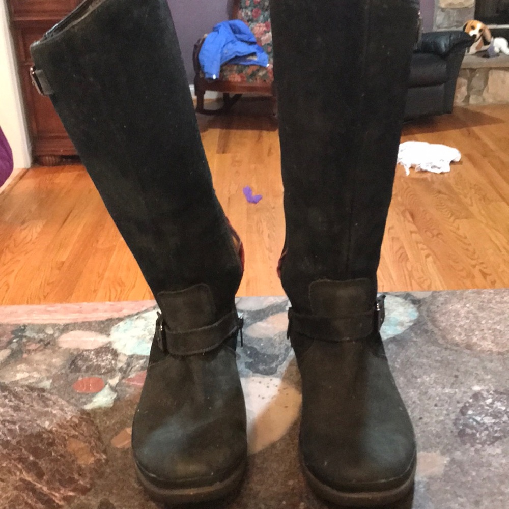 Black waterproof suede tall boots size 7.5